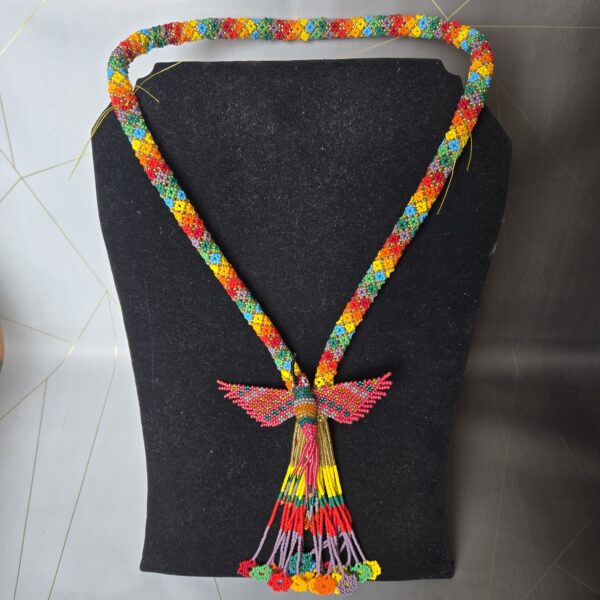 Collar de Mujer Girasol